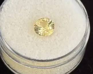 1 Yellow Round Faceted Die Cut Garnet 1ct
