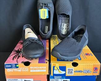 New Ladies Skechers Size 7.5 Black Slip In Casual Shoes
