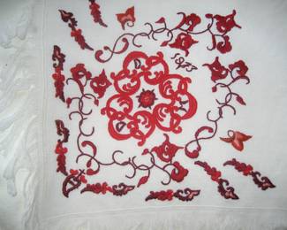 Closeup of bunad shawl/scarf