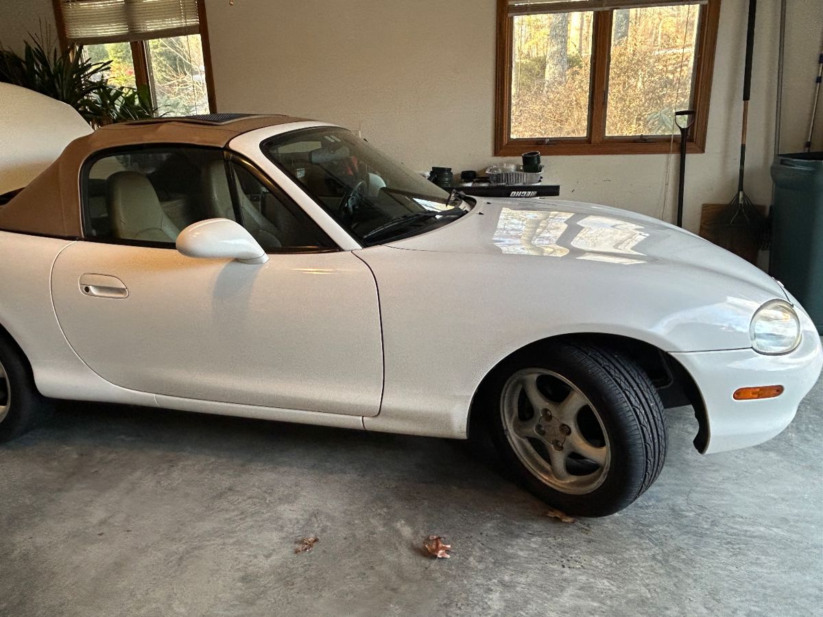 1999 Mazda Miata, 75K original miles, 5 speed