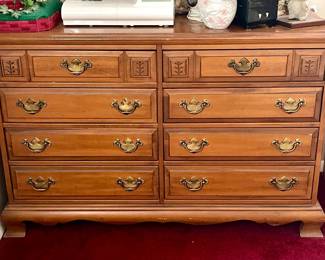 Dresser (with mirror)