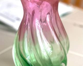 Swirled Tulip Vase 