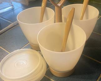 TupperWare Condiment Set 