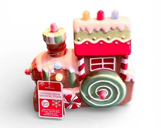 HALLMARK Musical Christmas Train