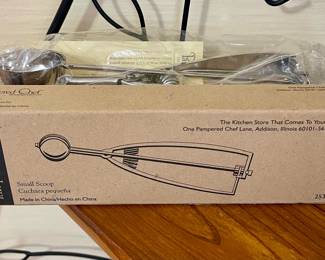 Pampered Chef Scoops