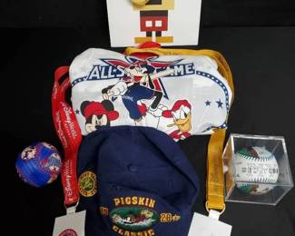 SH308Mickey And Friends Collectible Baseball And More 