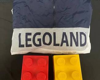 SH357Legoland Jacket and storage boxes 