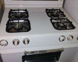 Gas stove