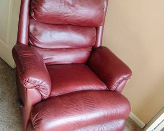 Recliner/ rocker