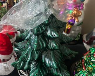 Vintage lighted and musical Christmas tree