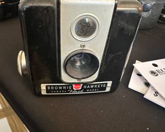 vintage Kodak Brownie Hawkeye Flash Model camera