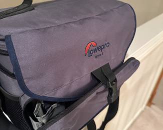Lowepro Nova 4 camera bag