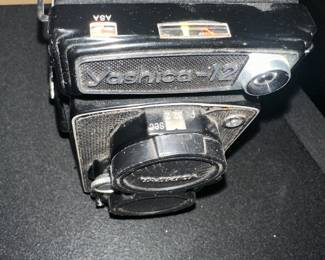 Yashica Mat-124 G twin-lens reflex (TLR) medium format film camera