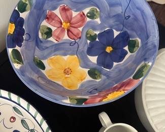 decorative plate, mugs