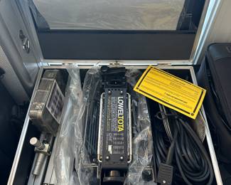 Lowel Tota LED XL lighting kit