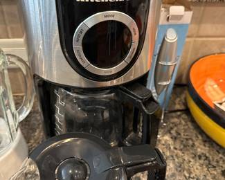 KitchenAid coffee maker, coffee pots
