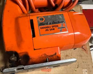 Black and Decker variable speed jig saw