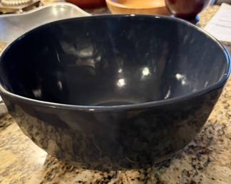 Frankoma lg Blue Bowl