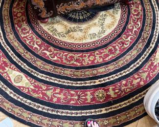 Round Rug
