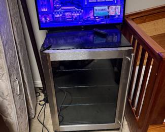 Smart TV, Wine frig