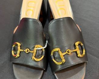 Gucci womens shoes size 8-8.5