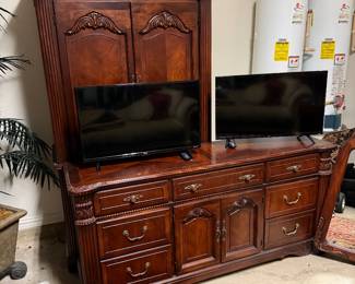 Queen bedroom suite, including dresser with trifold mirror, Armoire, Queen 4 poster bed and mattress set