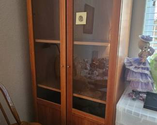 Curio cabinet 