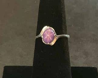 001 14K Ring with Star SapphireStyle Lavender Stone