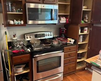 OVERVIEW PHOTOS - WE DO NOT PULL ITEMS OUT OF OVERVIEWS FOR HOLDS. MOST OF THESE ITEMS ARE UNDER $20!