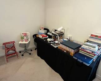 OVERVIEW PHOTOS - WE DO NOT PULL ITEMS OUT OF OVERVIEWS FOR HOLDS. MOST OF THESE ITEMS ARE UNDER $20!