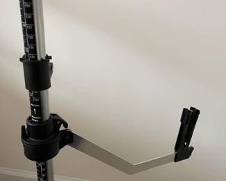 H8 - $80. Singer Adjustable 60" dress form. DF250/251 book included. 