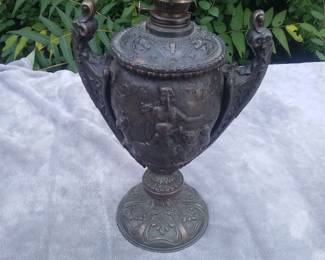 Bronze grand tour heavy oil lamp