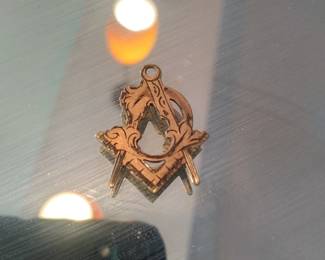 Gold masons fob