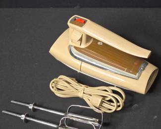 General Electric Hand Mixer D3M47