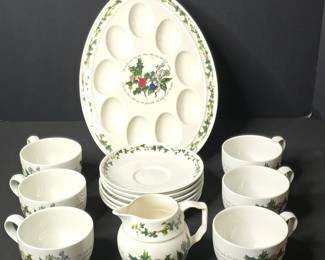 Portmeirion The Holly The Ivy Deviled Egg Platter with Cups and Saucers