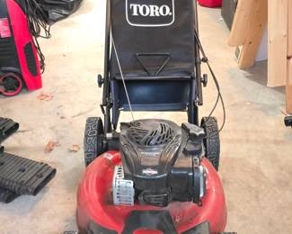 Toro Recycler Lawn Mower with Briggs Stratton GTS cc Engine 