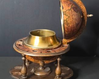 Vintage Italian Globe Humidor with Pipe Stand 