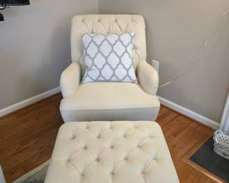 Pier Imports Tufted Accent Chair and Ottoman Set 