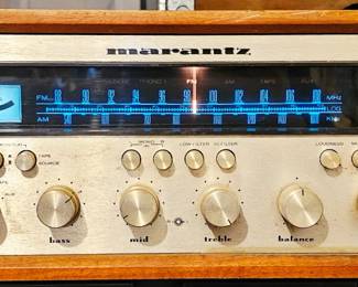Marantz Model 2270 Vintage stereo receiver - Wood Original Cabinet
STARTING PRICE- $1,500 ACCEPTING OFFERS