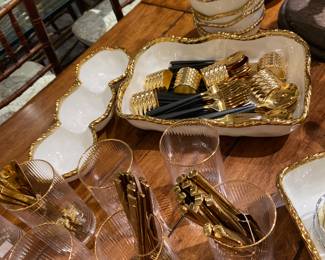 Cutlery, Aram napkins holders