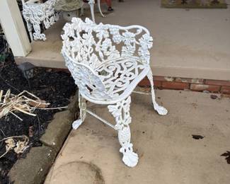 Outside vintage decor