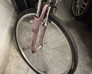 Specialized Crossroads Hybrid Bike EN1474