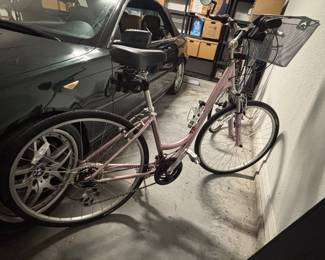 Specialized Crossroads Hybrid Bike EN1474