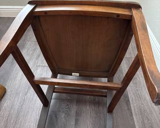 Solid Wood Distressed Pedestal dining table with 6 chairs  31” H x 45” D
27” at tall at apron
Has one leaf to that extend stable to 52" and two armchairs