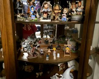 Collection of collectibles 