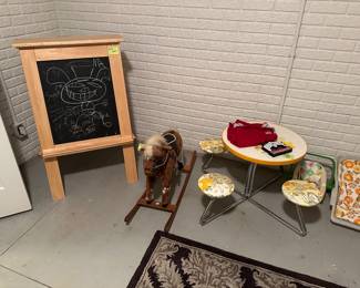 Kids Easel
Vintage table and chairs
Rocking horse