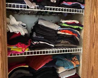 Women’s name brand small-medium clothing 