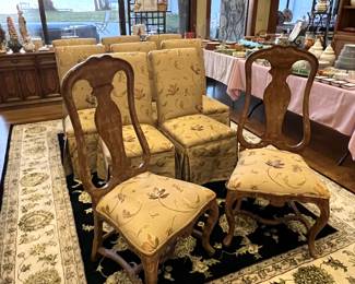 Set of 10 Dining Room Chairs 