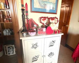 Shell Design Cabinet 