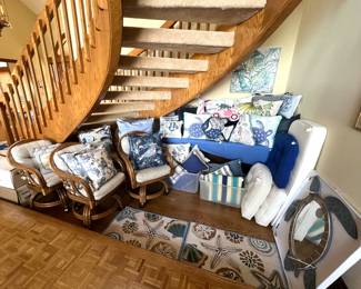 Set of Five Rattan Chairs with Casters - Pillows 